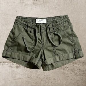 Hollister | Low Rise Classic Shorts